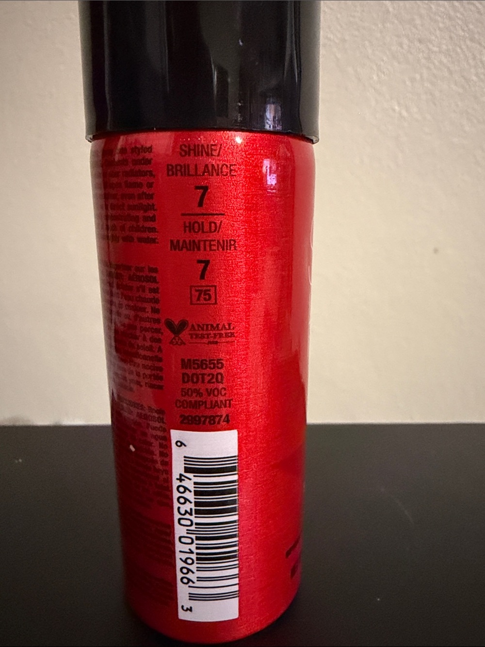 SexyHair Big Spray & Play Volumizing Hairspray - Red - Picture 3 of 5